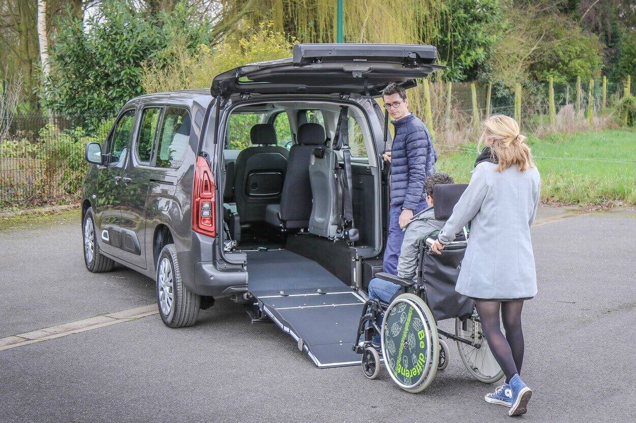 The Citroen Berlingo Maxi Family is perfect for big families !