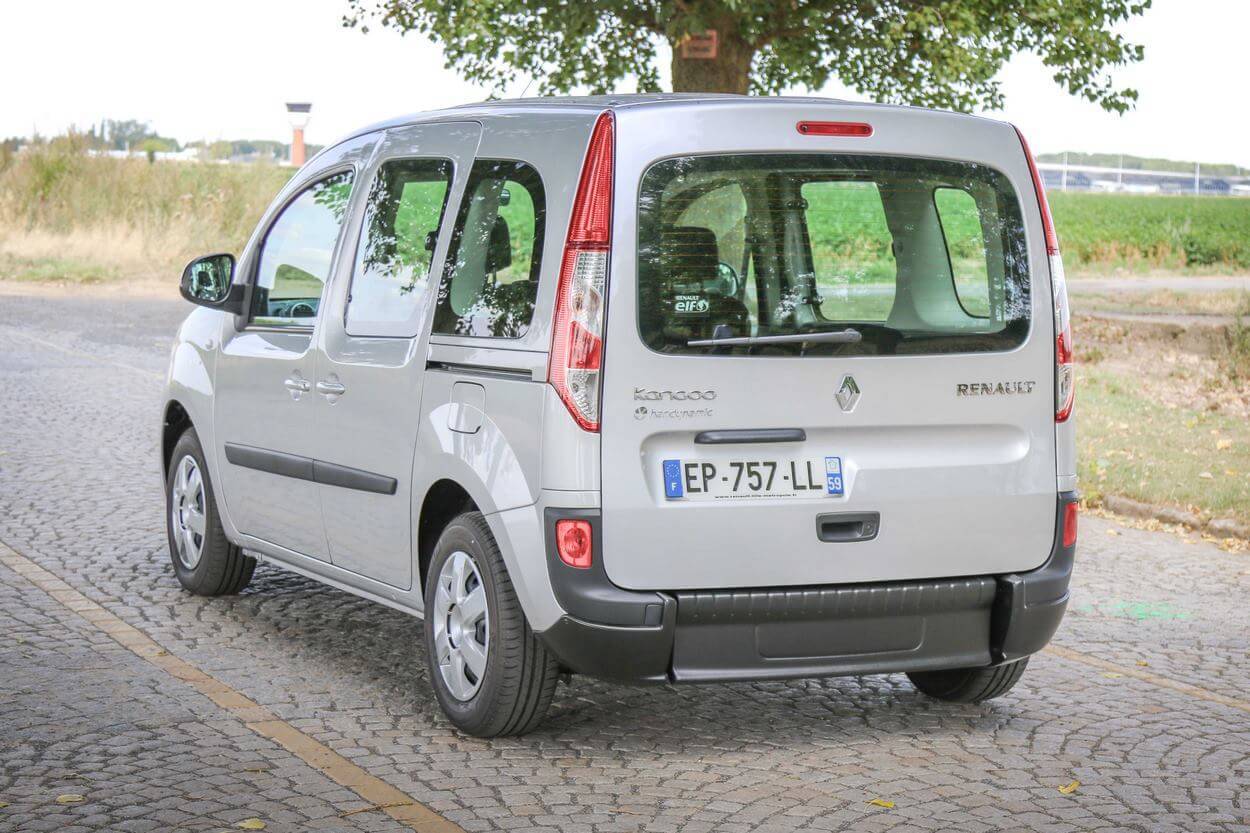 The Renault Kangoo Xtra SimplyAccess is a great wheelchair van !