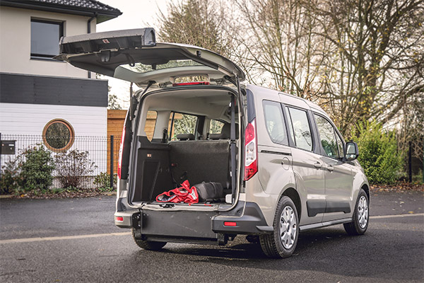 Enjoy the HappyAccess ramp to carry lugage and shopping bags when the disabled passenger is not on board Enjoy the HappyAccess ramp to carry lugage and shopping bags when the disabled passenger is not on board